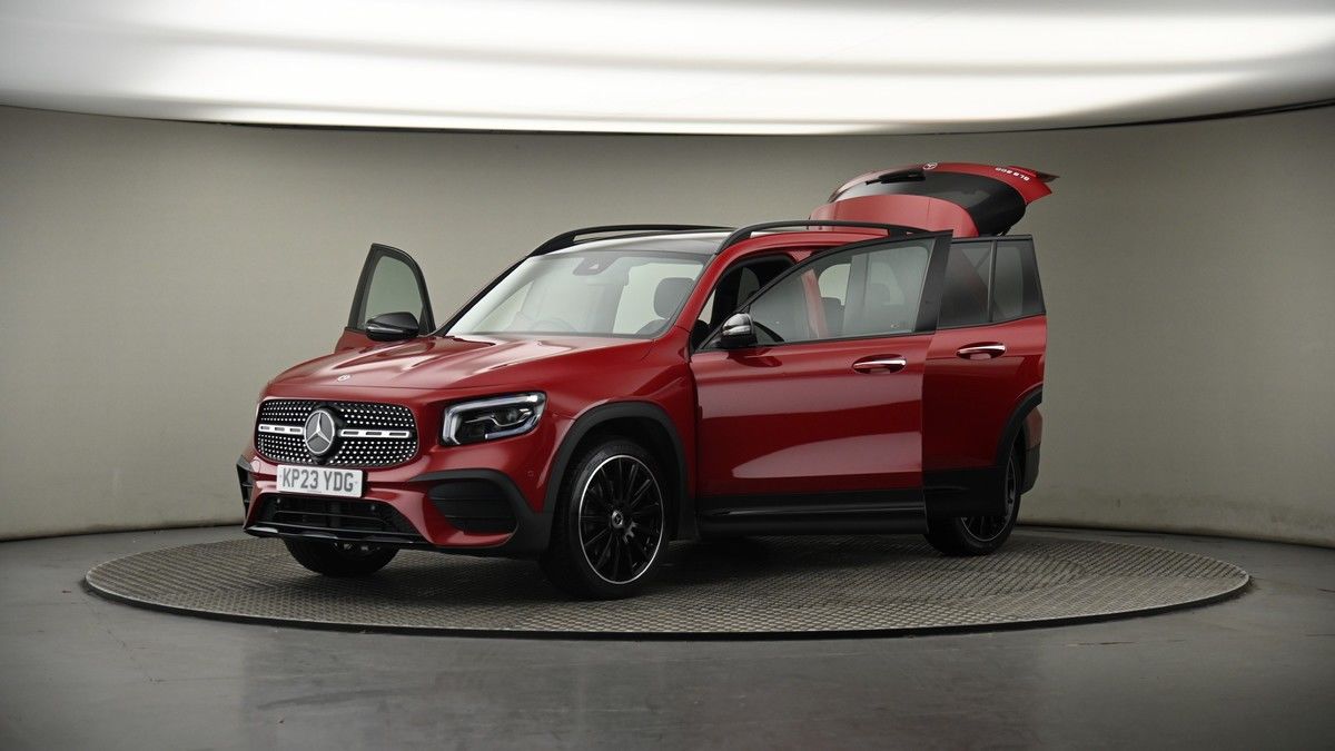 More views of Mercedes-Benz GLB