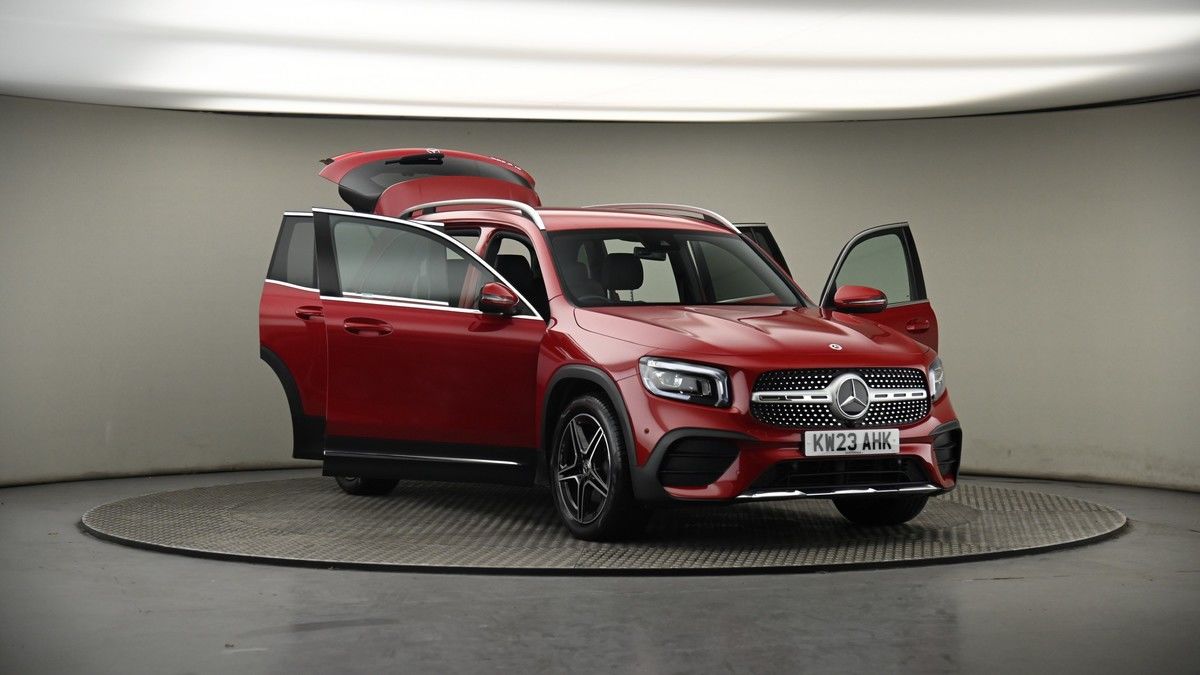 More views of Mercedes-Benz GLB