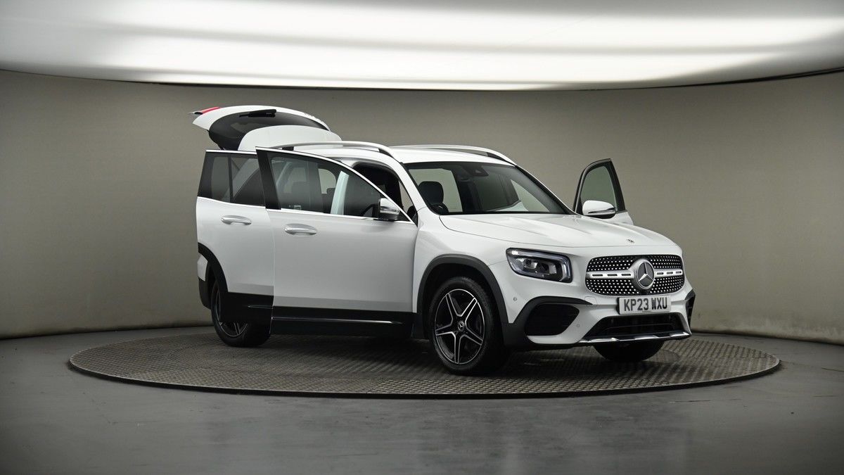 More views of Mercedes-Benz GLB