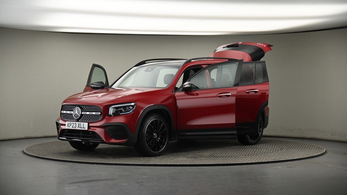 More views of Mercedes-Benz GLB