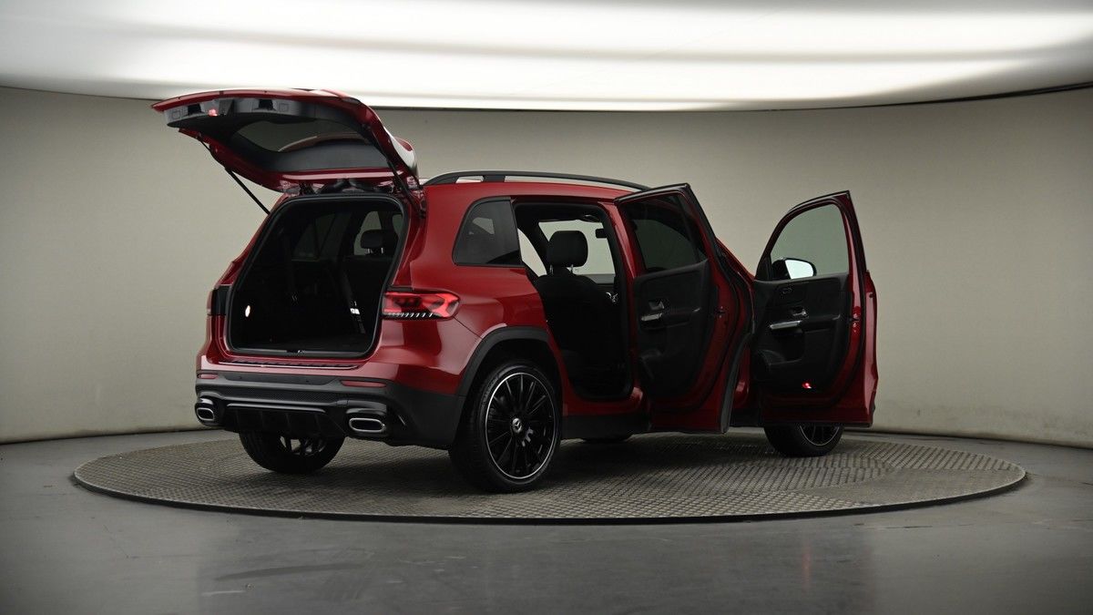 More views of Mercedes-Benz GLB