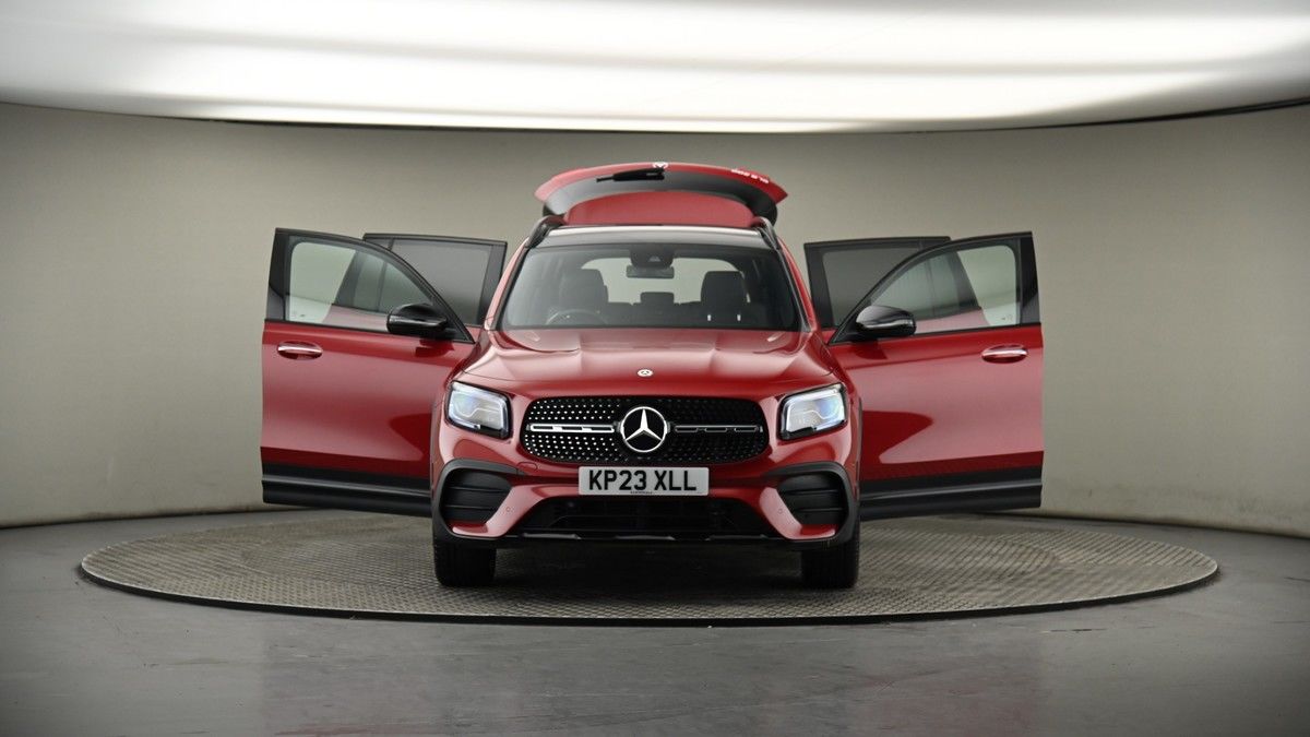 More views of Mercedes-Benz GLB