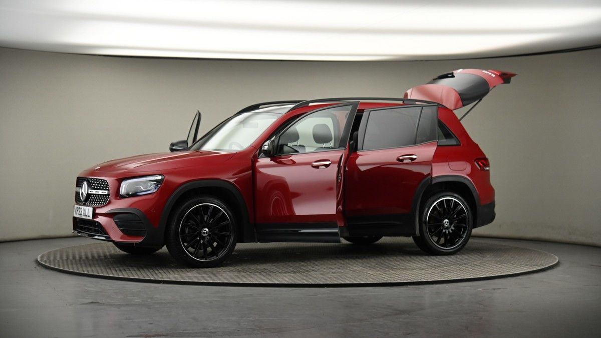 More views of Mercedes-Benz GLB