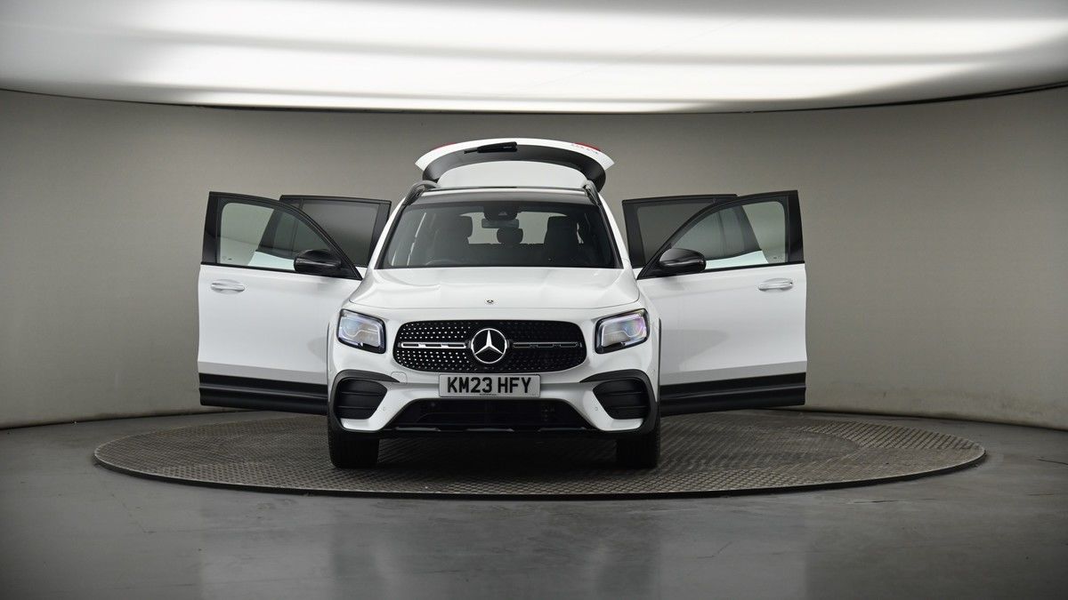 More views of Mercedes-Benz GLB