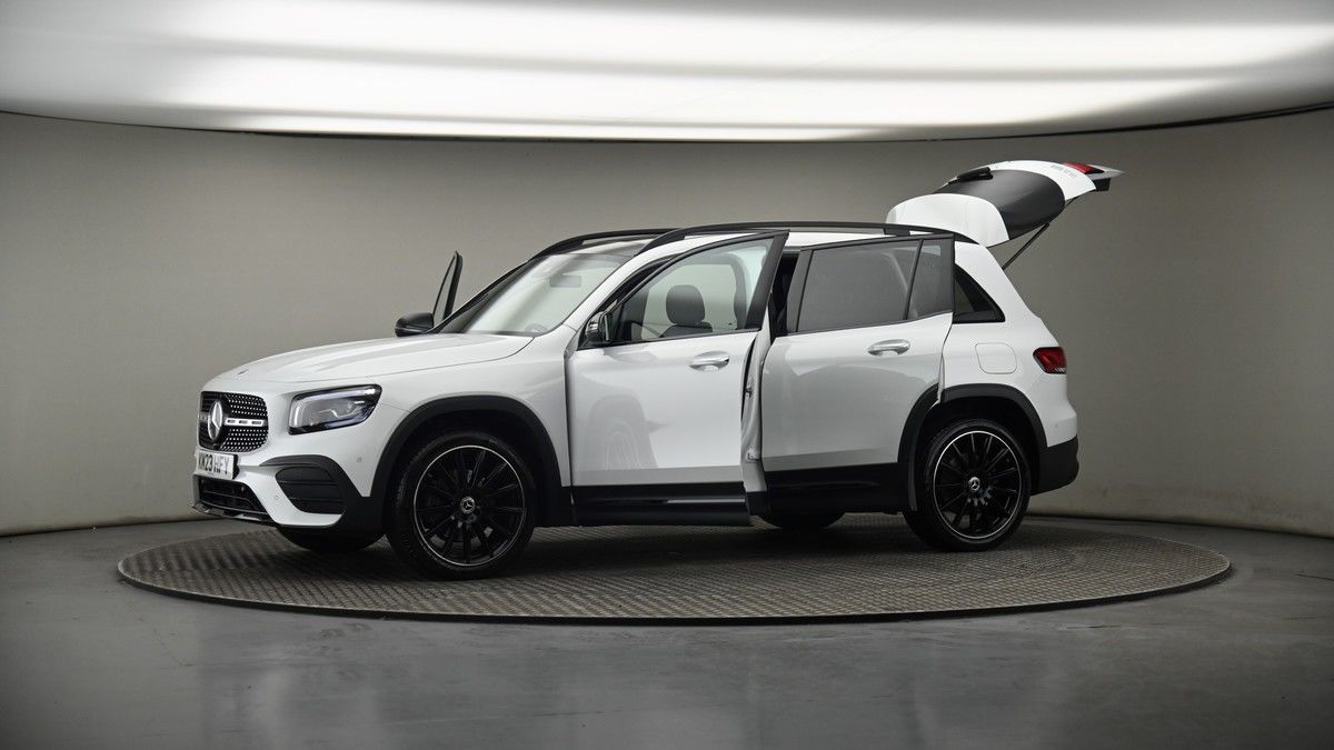 More views of Mercedes-Benz GLB