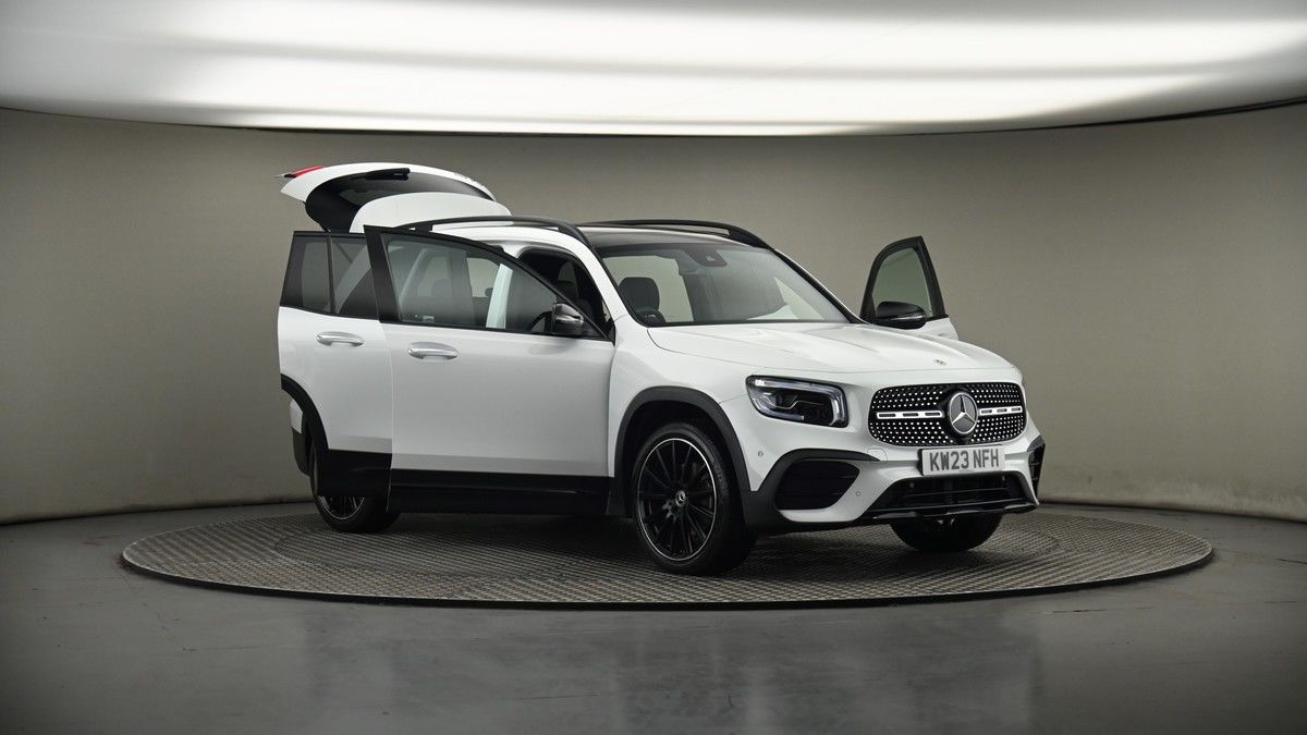 More views of Mercedes-Benz GLB