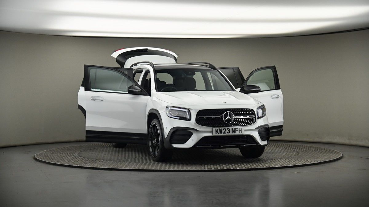 More views of Mercedes-Benz GLB