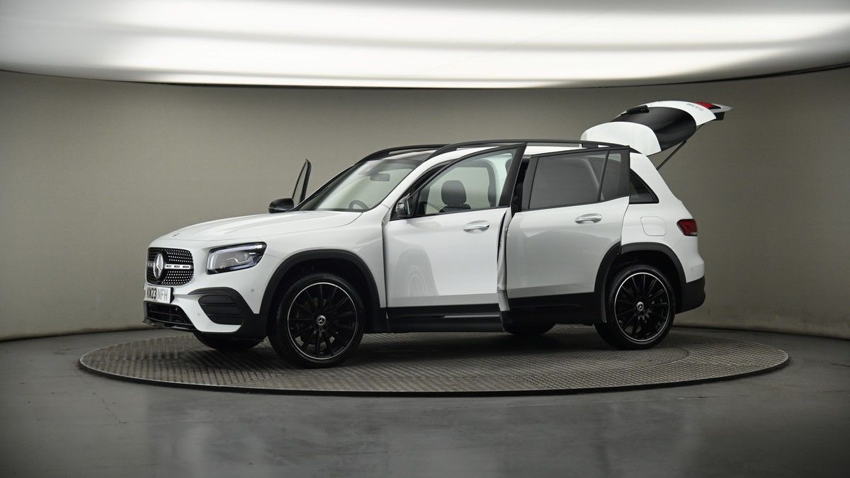 More views of Mercedes-Benz GLB