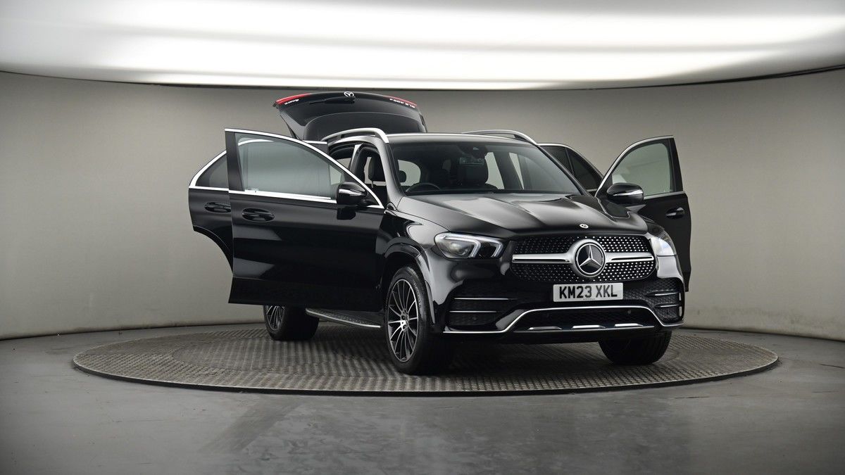 More views of Mercedes-Benz GLE