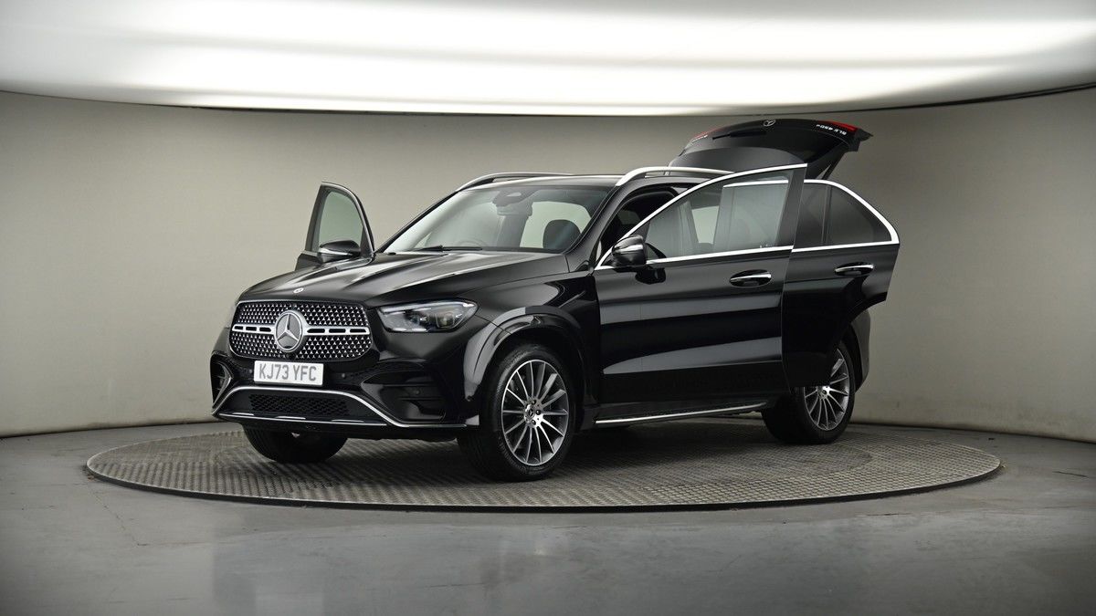 More views of Mercedes-Benz GLE