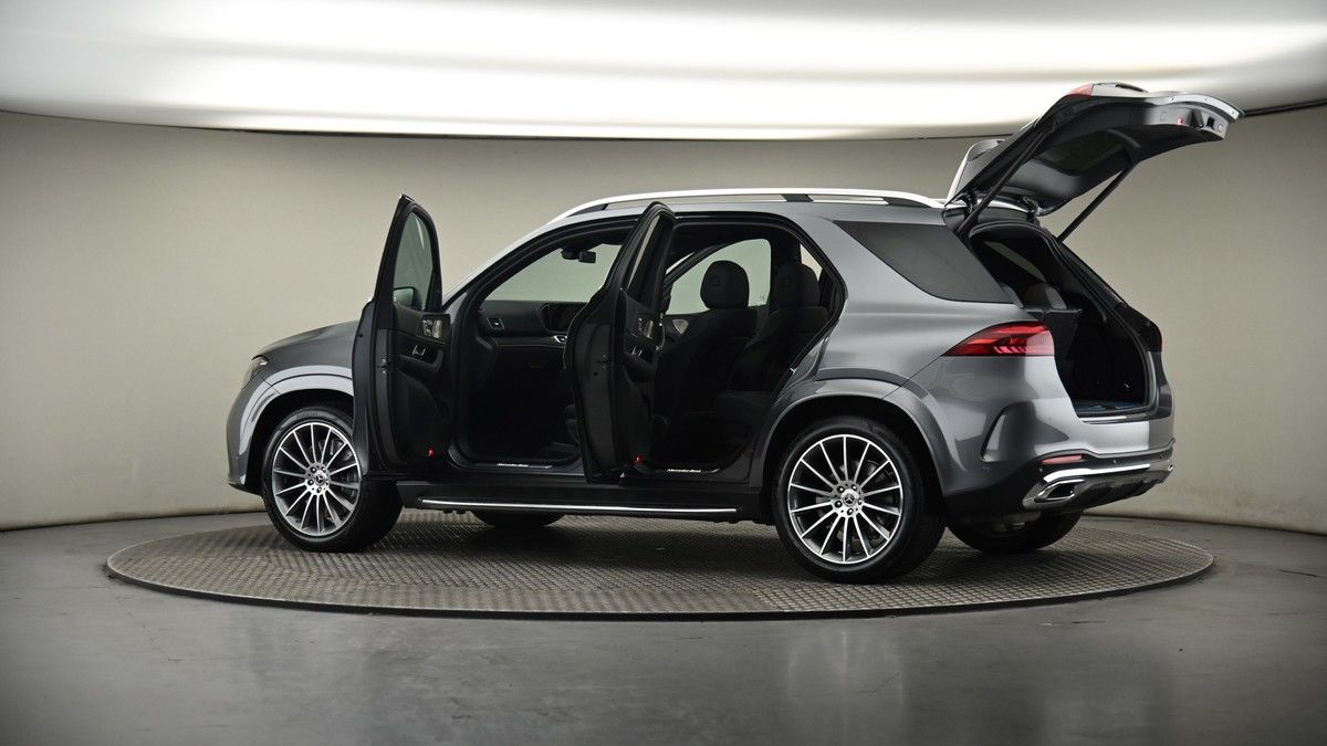 More views of Mercedes-Benz GLE