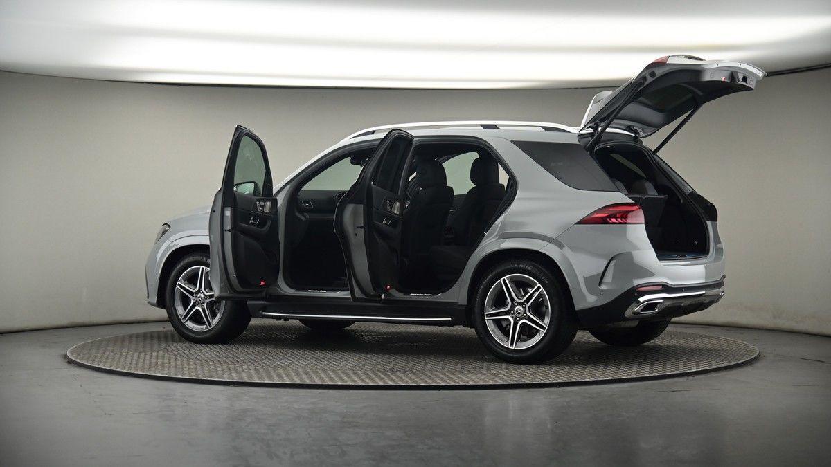 More views of Mercedes-Benz GLE