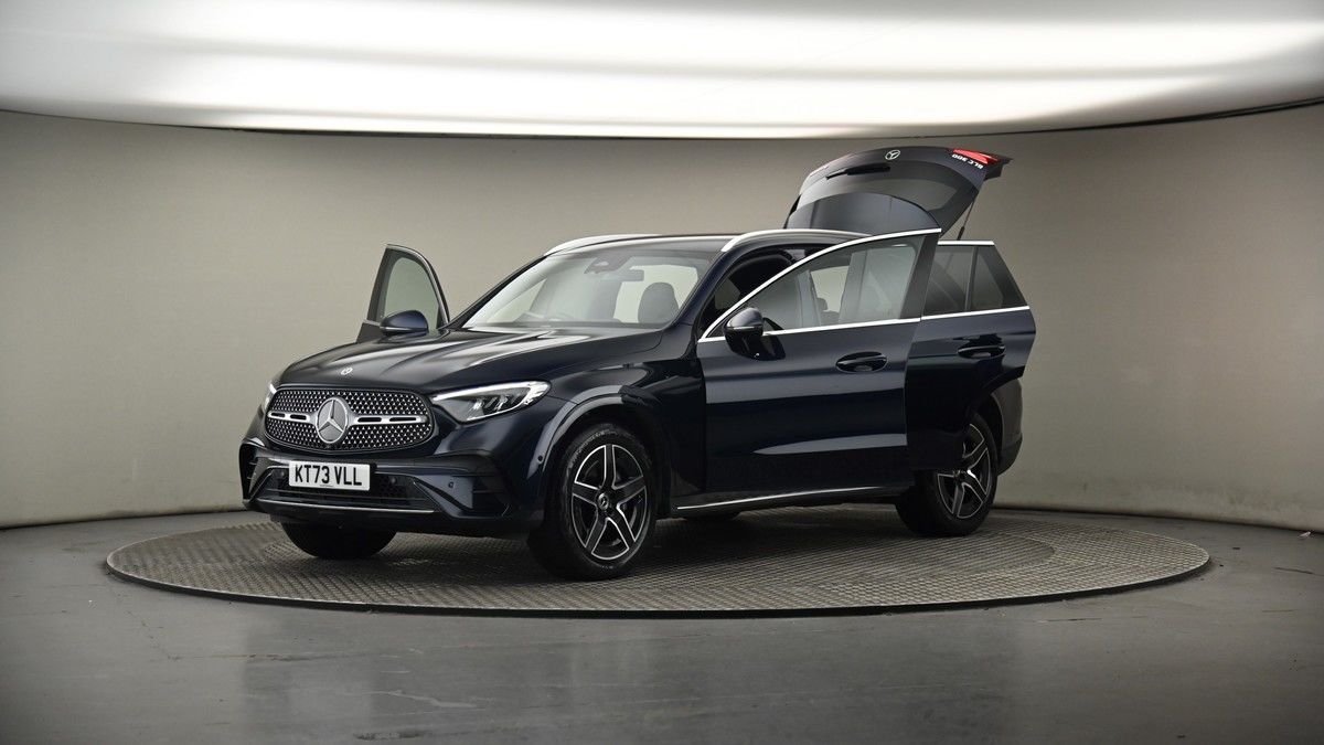 More views of Mercedes-Benz GLC