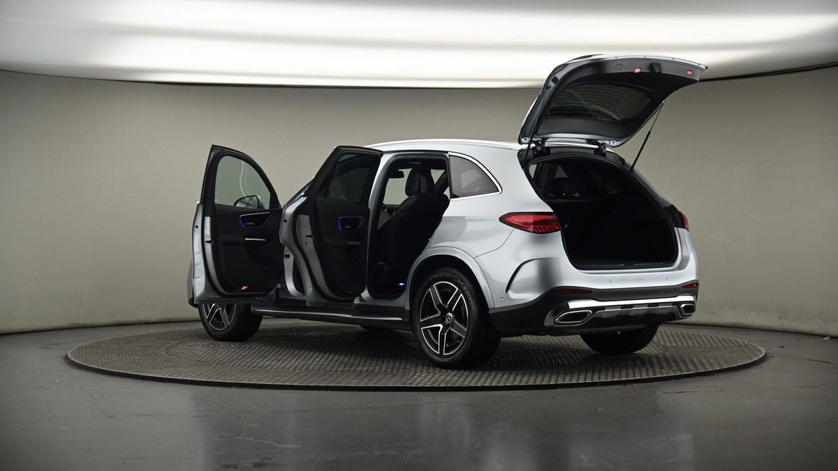 More views of Mercedes-Benz GLC