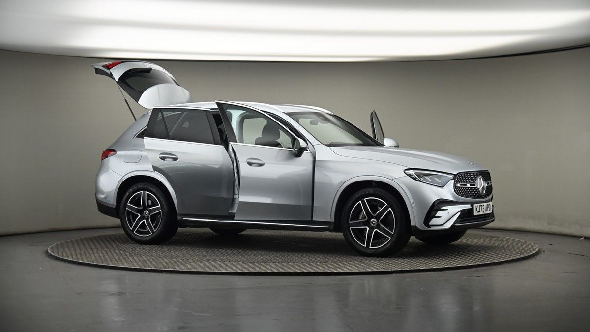 More views of Mercedes-Benz GLC