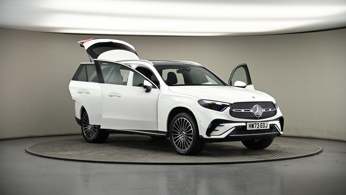 More views of Mercedes-Benz GLC