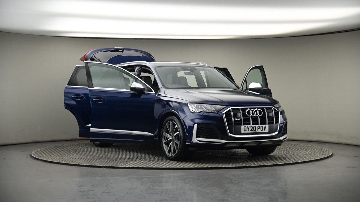 More views of Audi SQ7