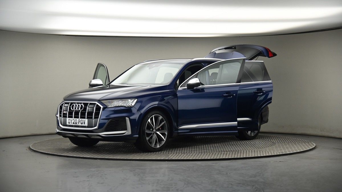 More views of Audi SQ7