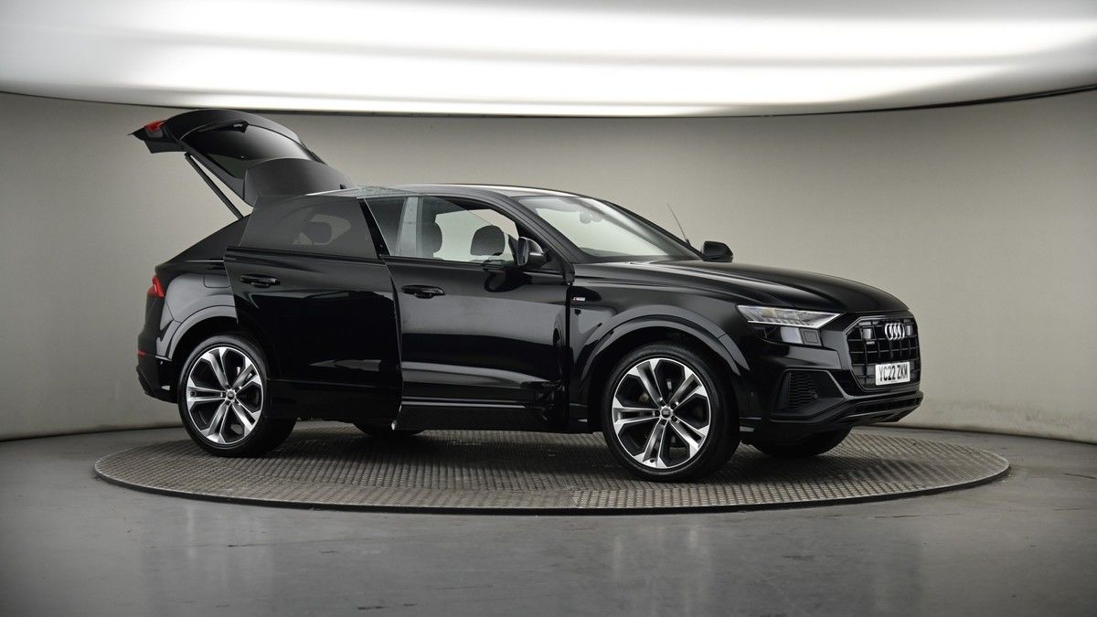 More views of Audi Q8