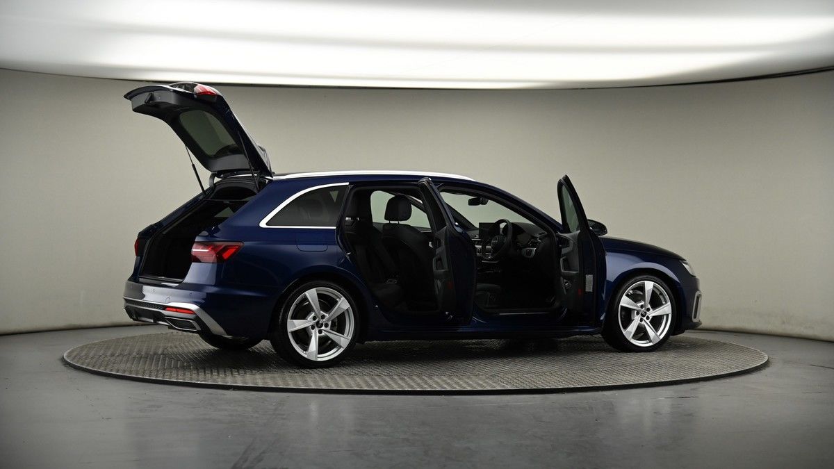 More views of Audi A4 Avant