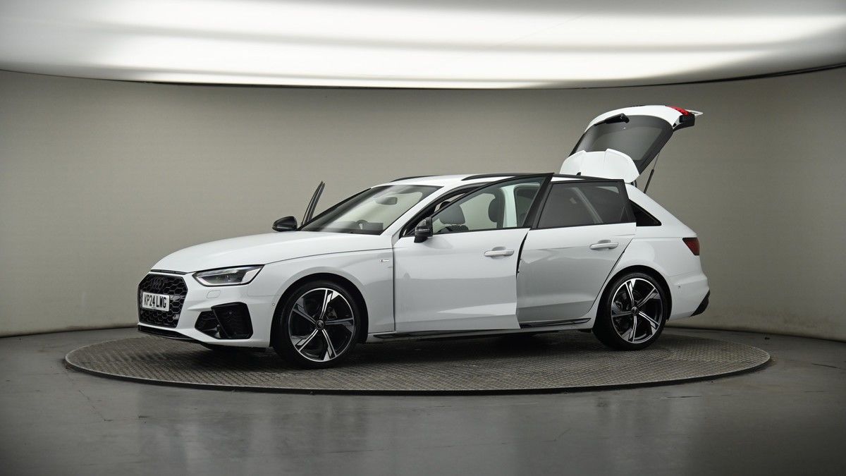 More views of Audi A4 Avant