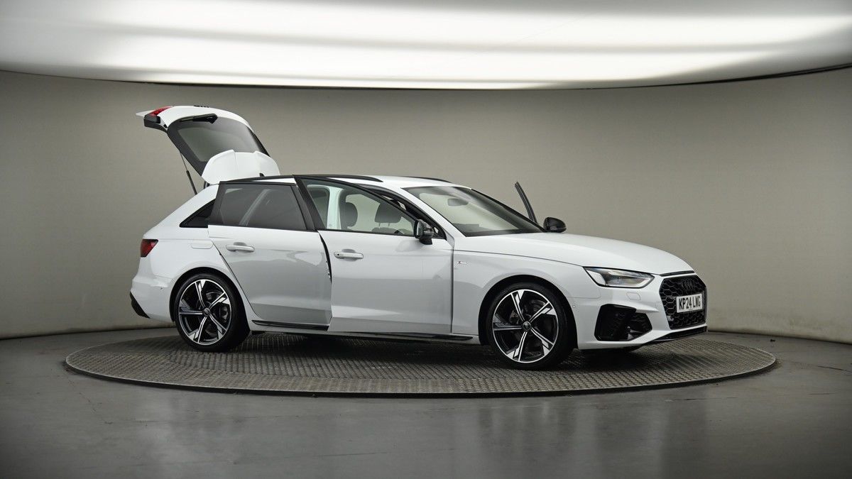 More views of Audi A4 Avant