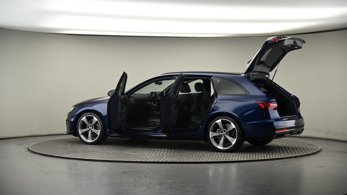 More views of Audi A4 Avant