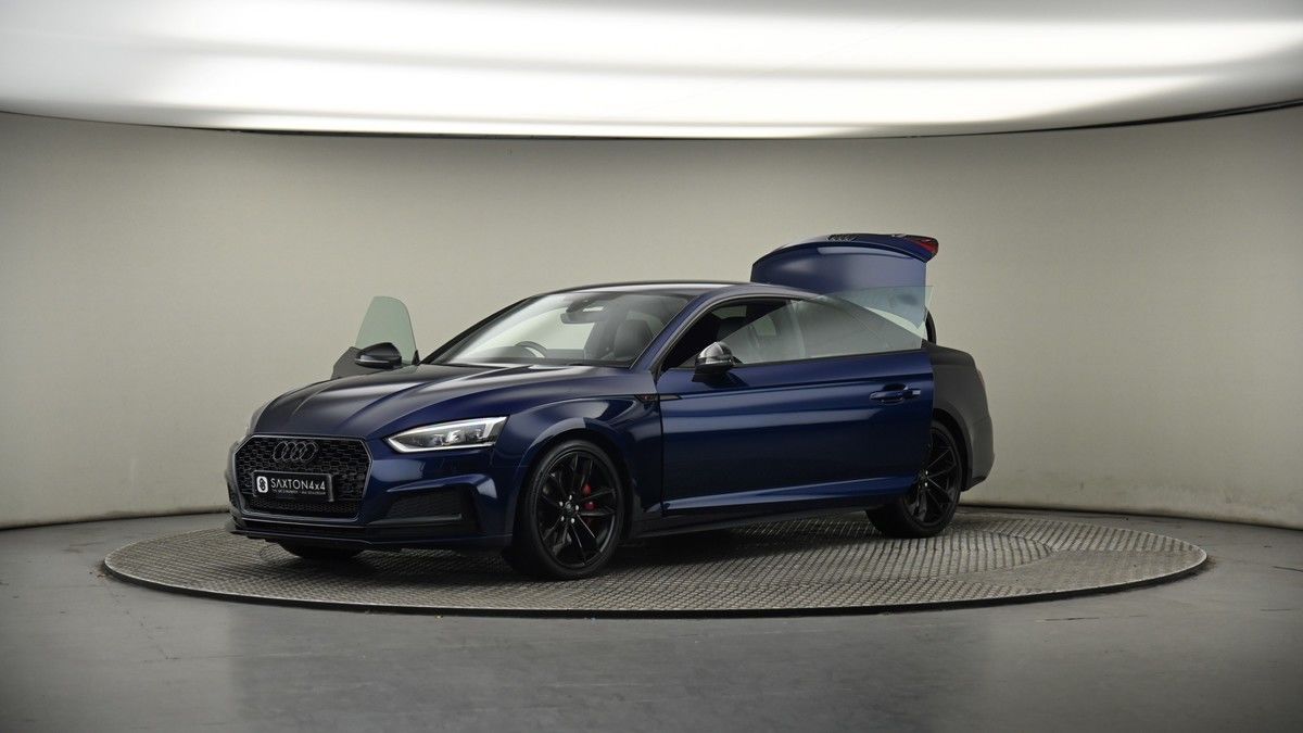 More views of Audi S5