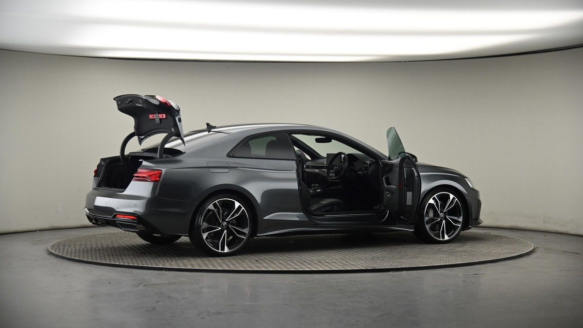 More views of Audi A5