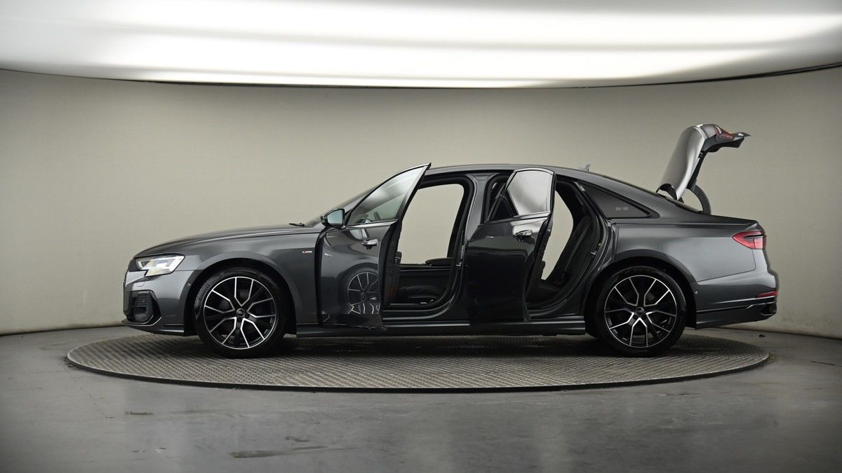 More views of Audi A8