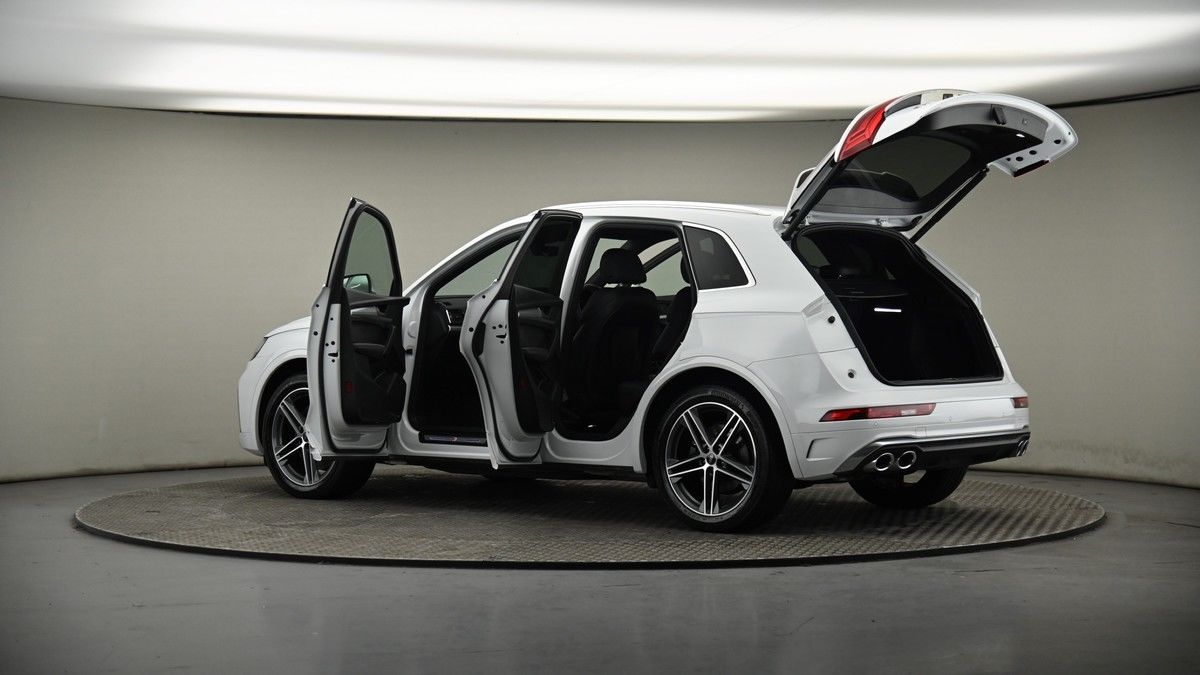 Audi SQ5 Image 8