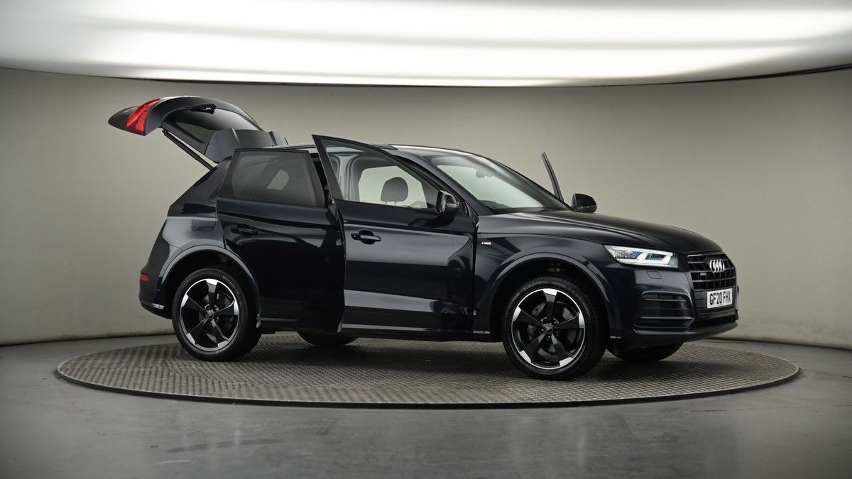 More views of Audi Q5