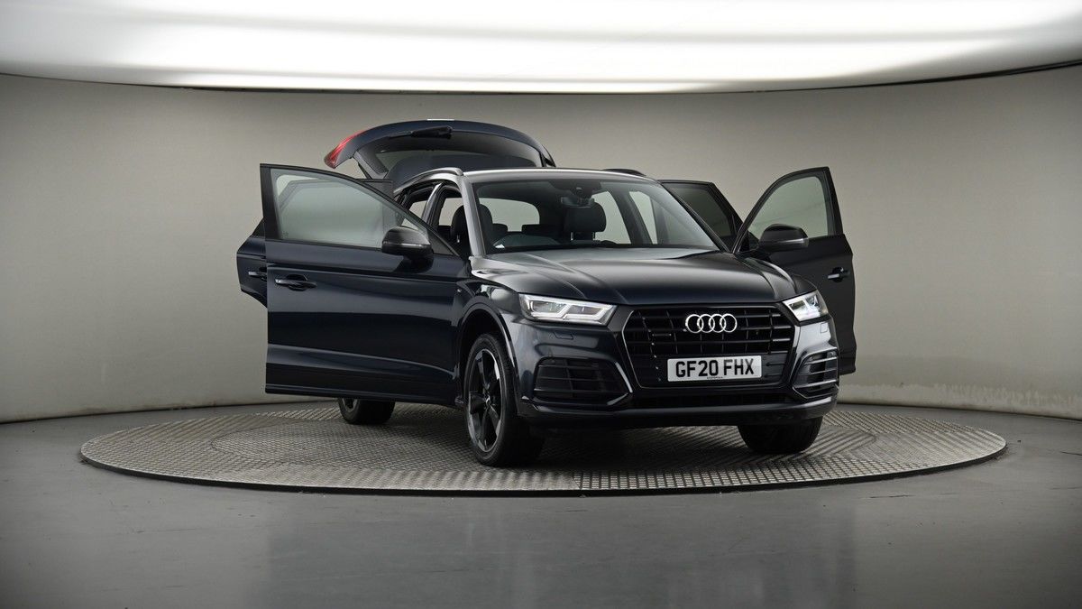 More views of Audi Q5