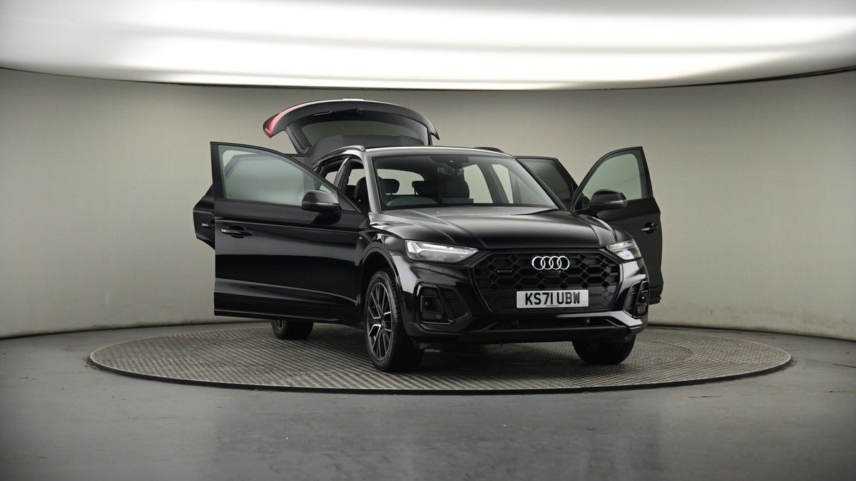 More views of Audi Q5