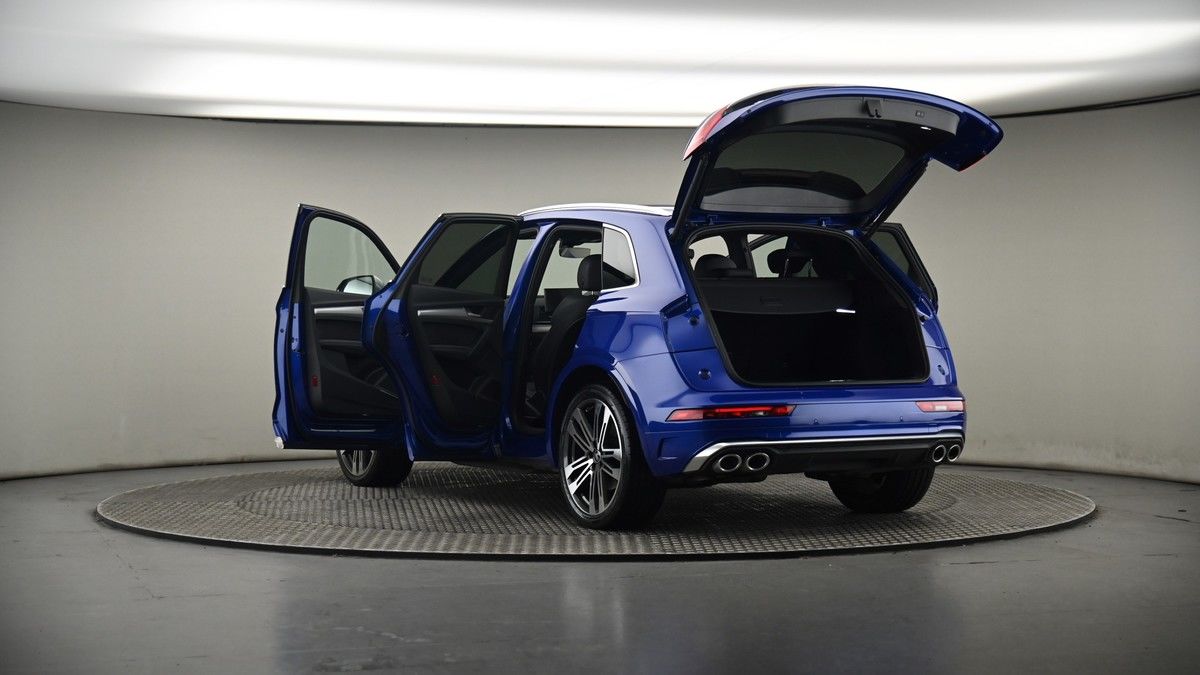 Audi SQ5 Image 8