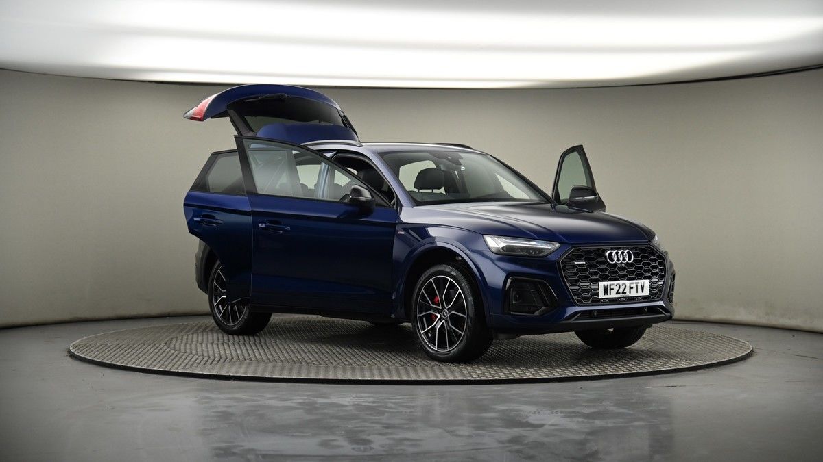 More views of Audi Q5