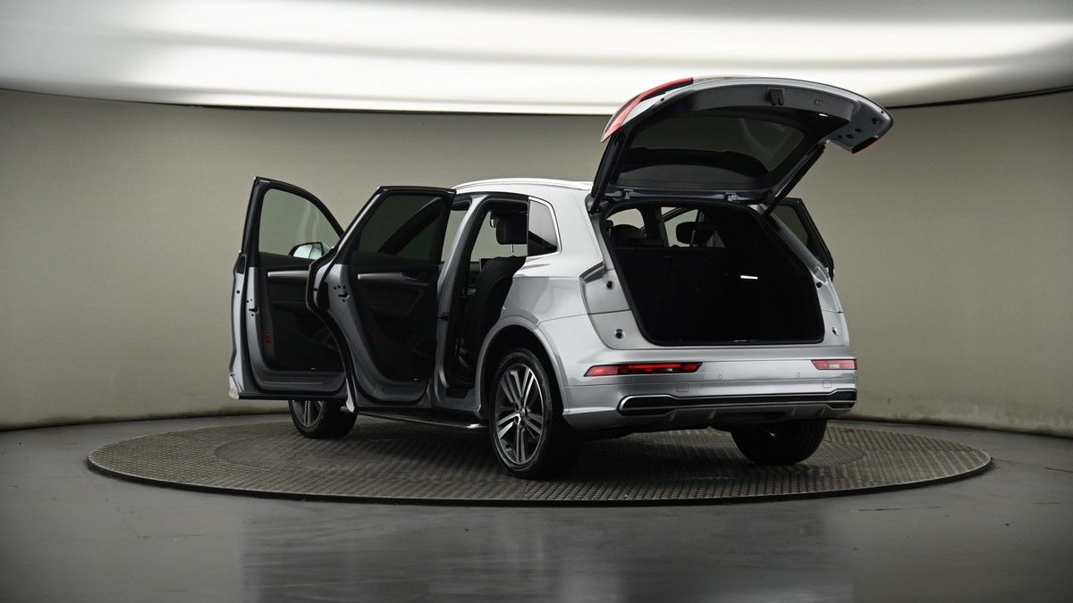 Audi Q5 Image 7