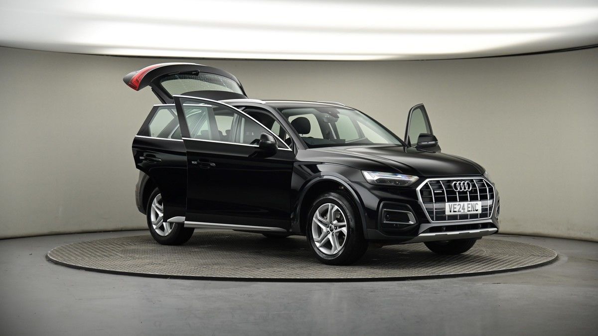 More views of Audi Q5