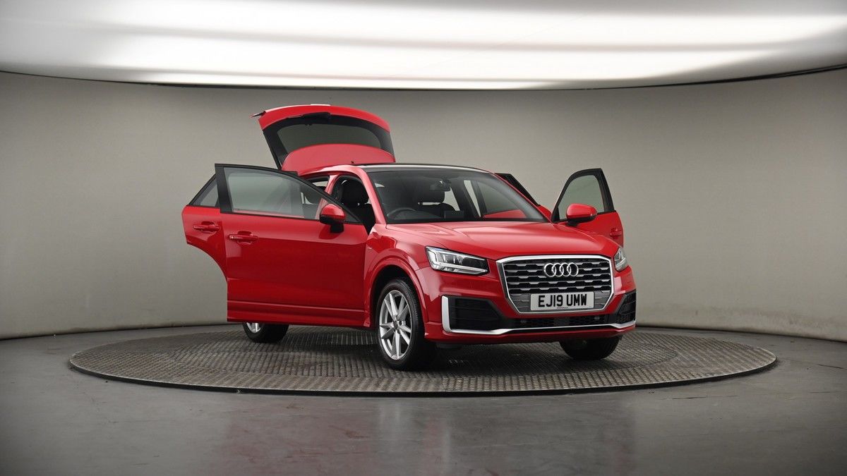 More views of Audi Q2