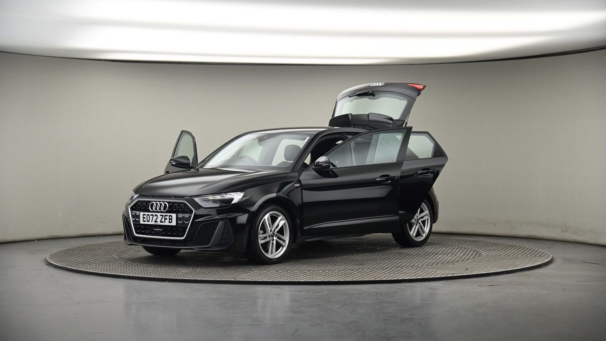 More views of Audi A1