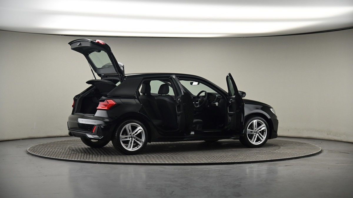 More views of Audi A1