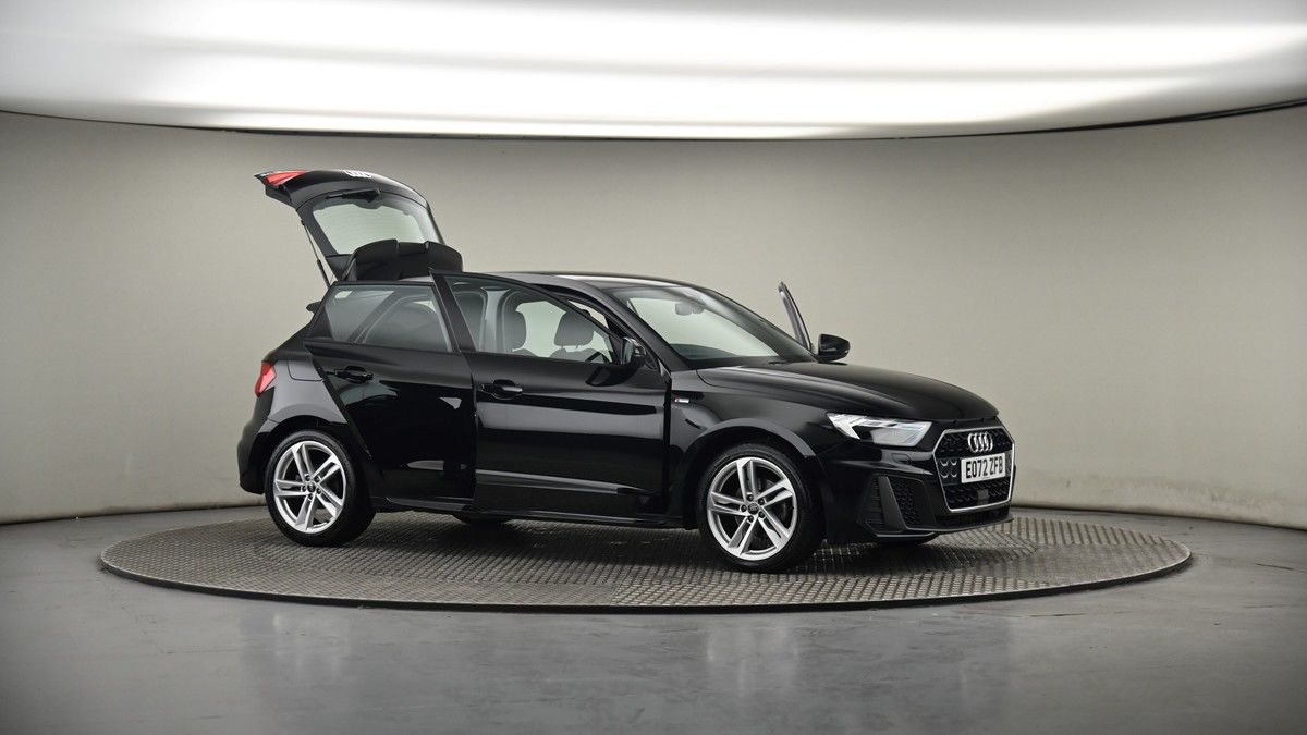 More views of Audi A1