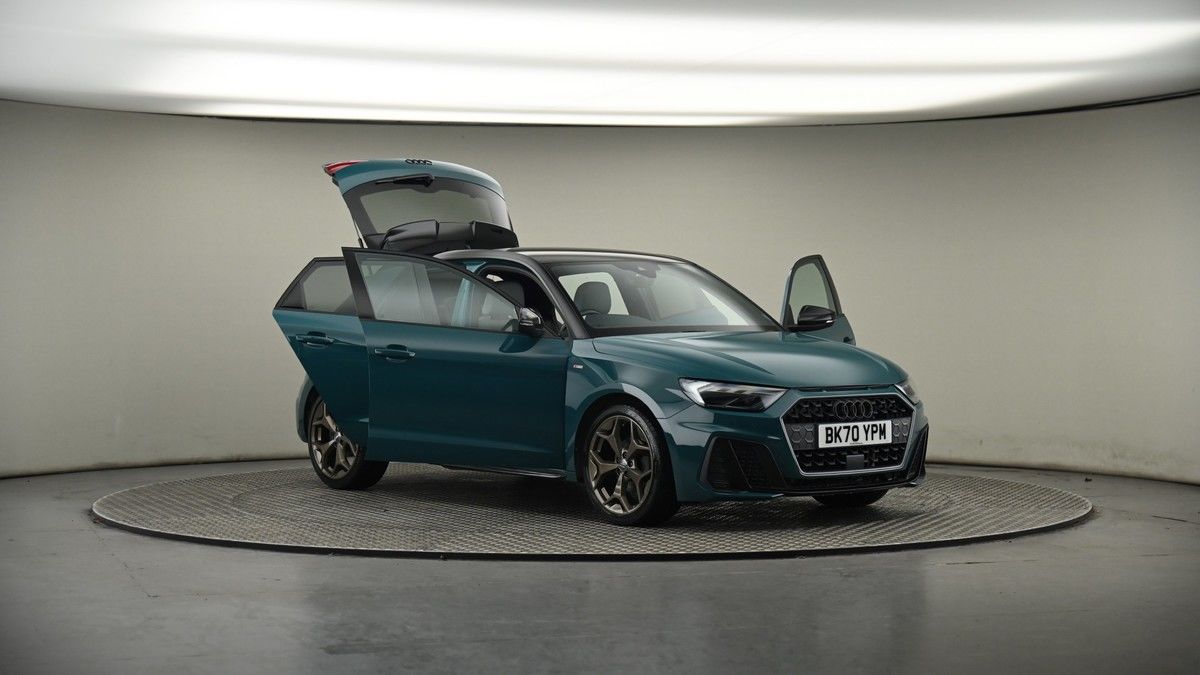 More views of Audi A1