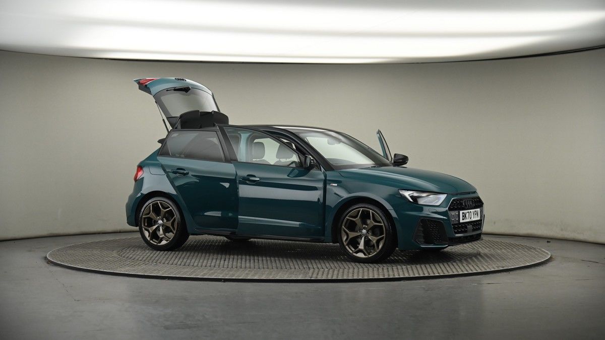 More views of Audi A1