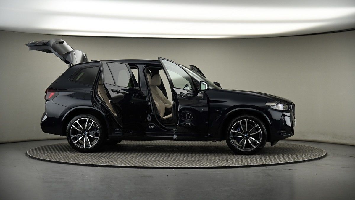 More views of BMW X3