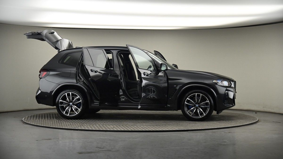 More views of BMW X3