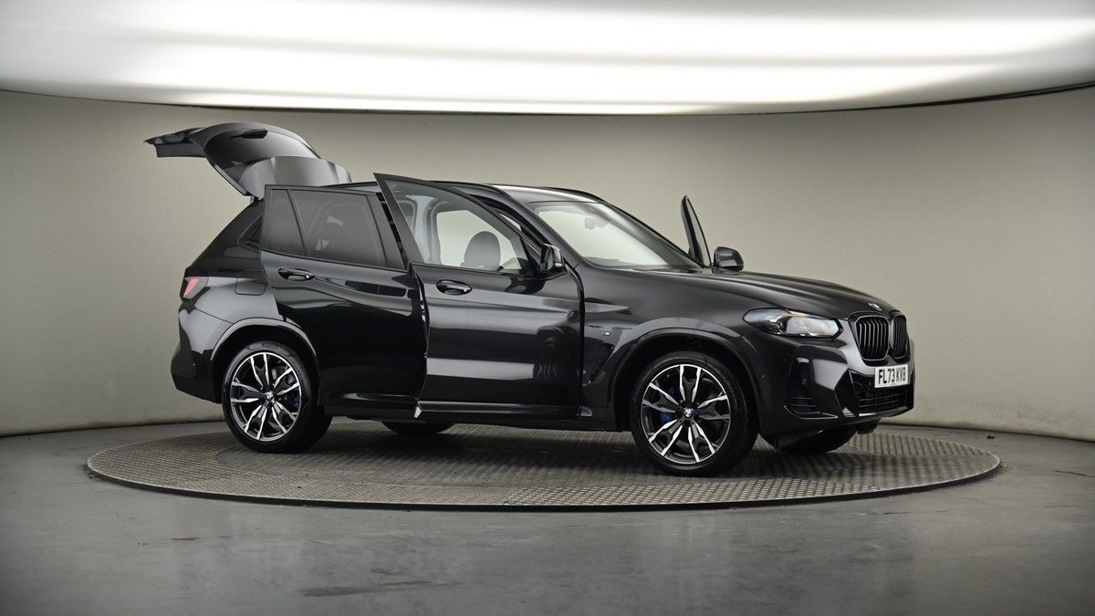 More views of BMW X3