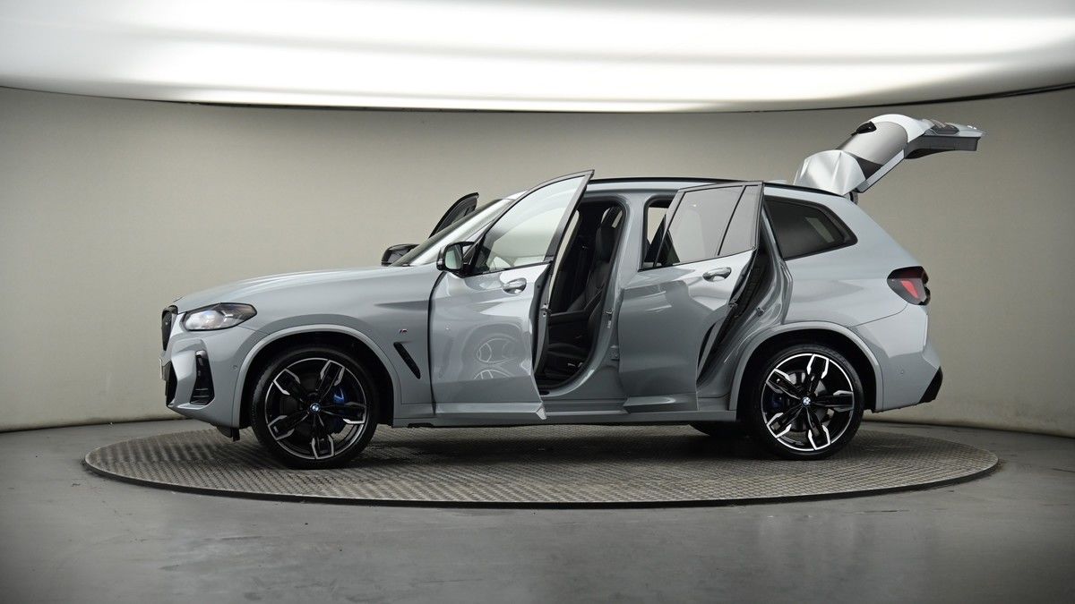 More views of BMW X3