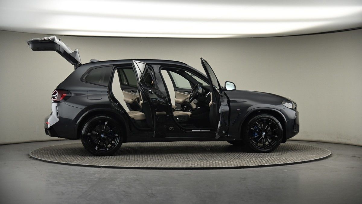 More views of BMW X3