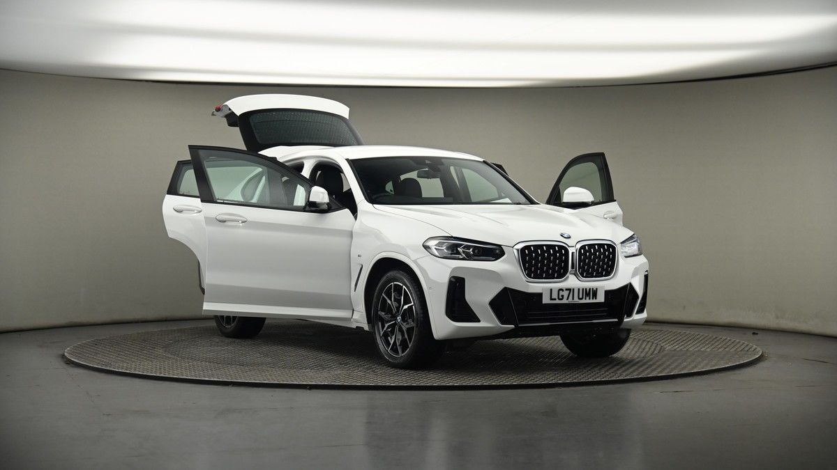 More views of BMW X4